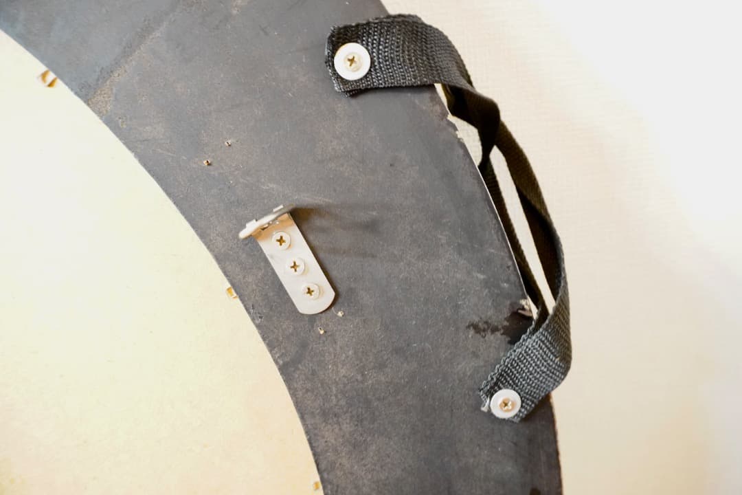 イギリス 円形壁掛けミラー