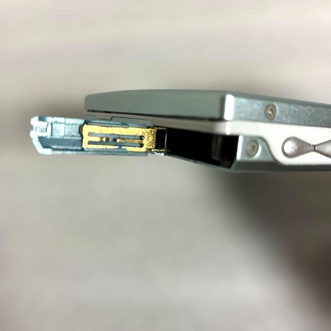 ポータブルプレーヤー KENWOOD DMC-T33