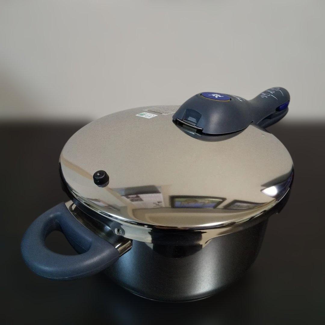 未使用 WMF パーフェクトプラス 4.5L 圧力鍋 蒸し器 三脚 外箱付き