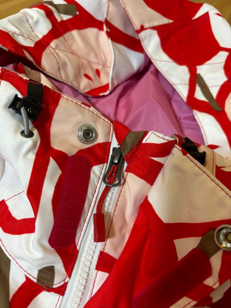 Helly Hansen スノーボードジャケット 女性用