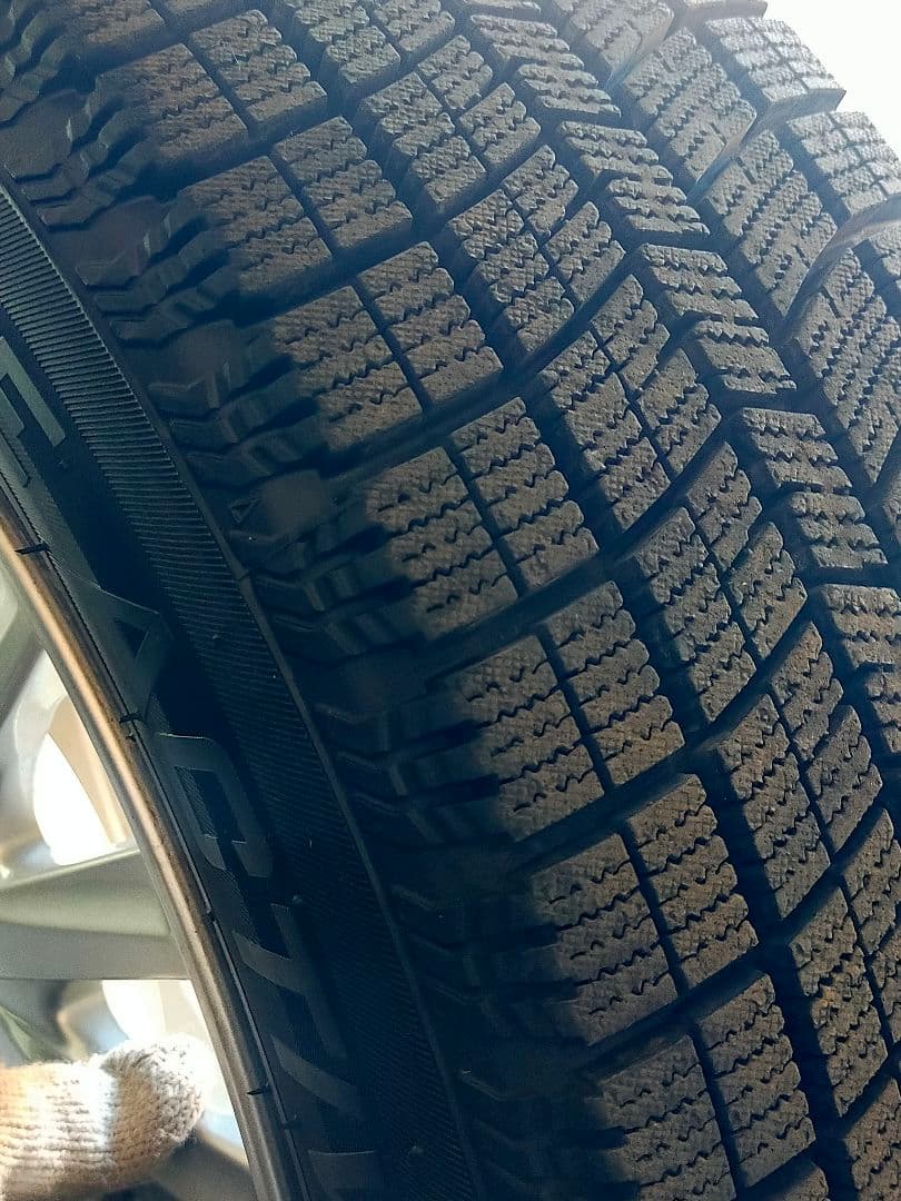⑭15インチ スタッドレスタイヤ 純正アルミホイール４本セット１９５/６５Ｒ１５