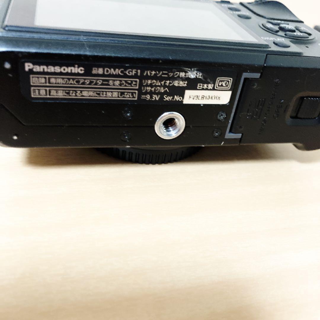 美品　Panasonic LUMIX DMC-GF1 ブラック　一眼レフ