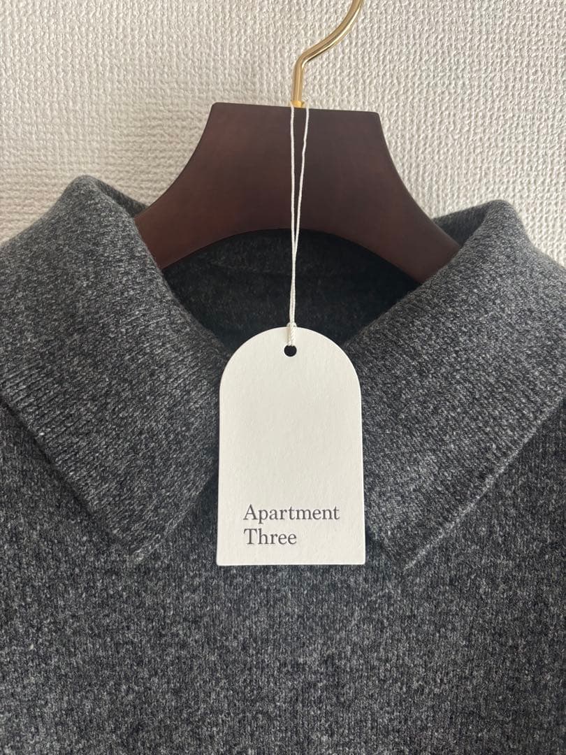 Apartment Three カシミヤブレンドセーター　襟取り外し可