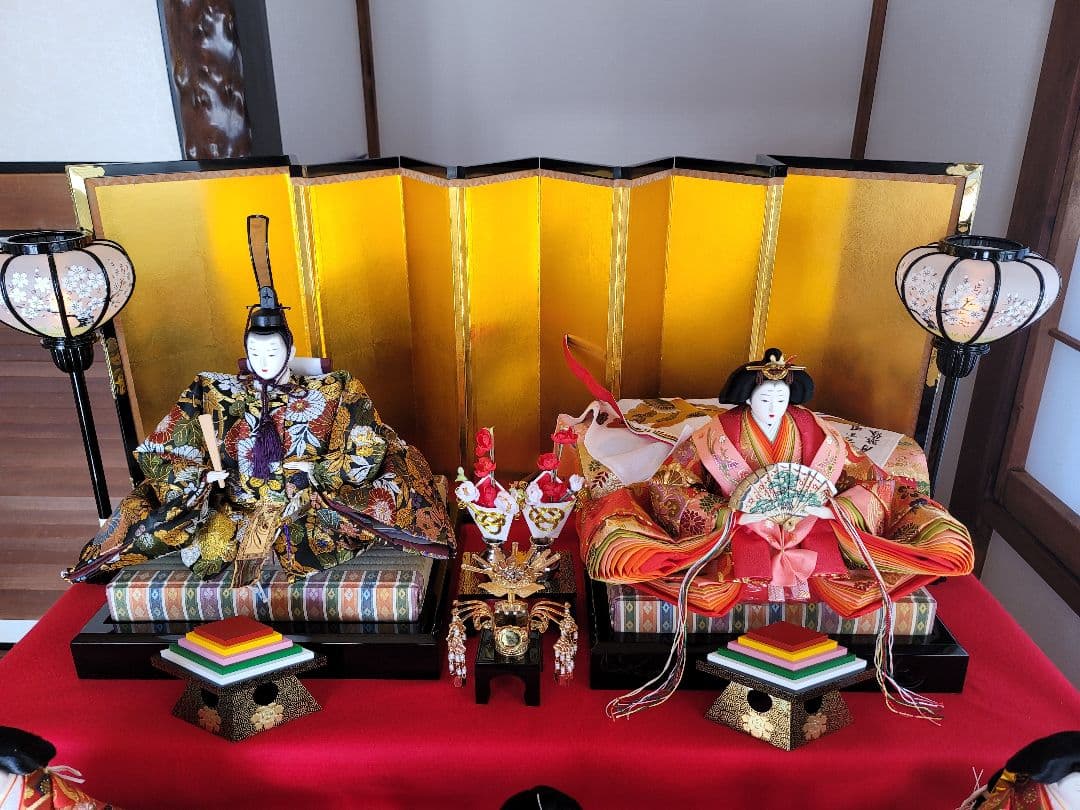 雛人形　三段飾り