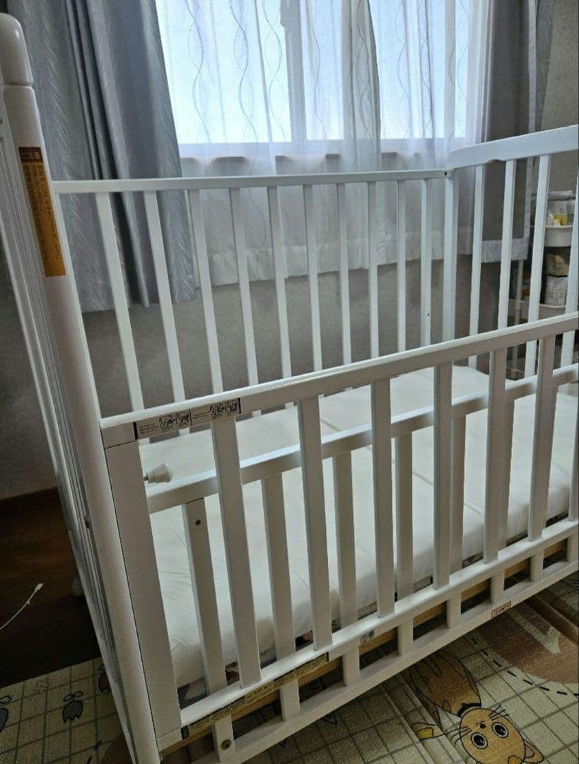 【再出品】木製ベビーベッド ホワイト