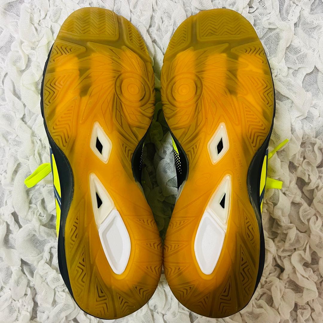 asicsアシックス デスタッキDESTAQUEフットサルシューズ6J 24.5