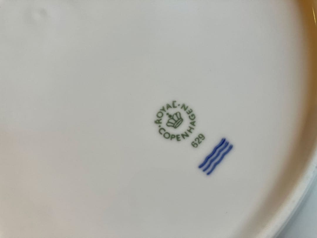 ロイヤルコペンハーゲン　ホワイトエレメンツ　29.5プレート×4