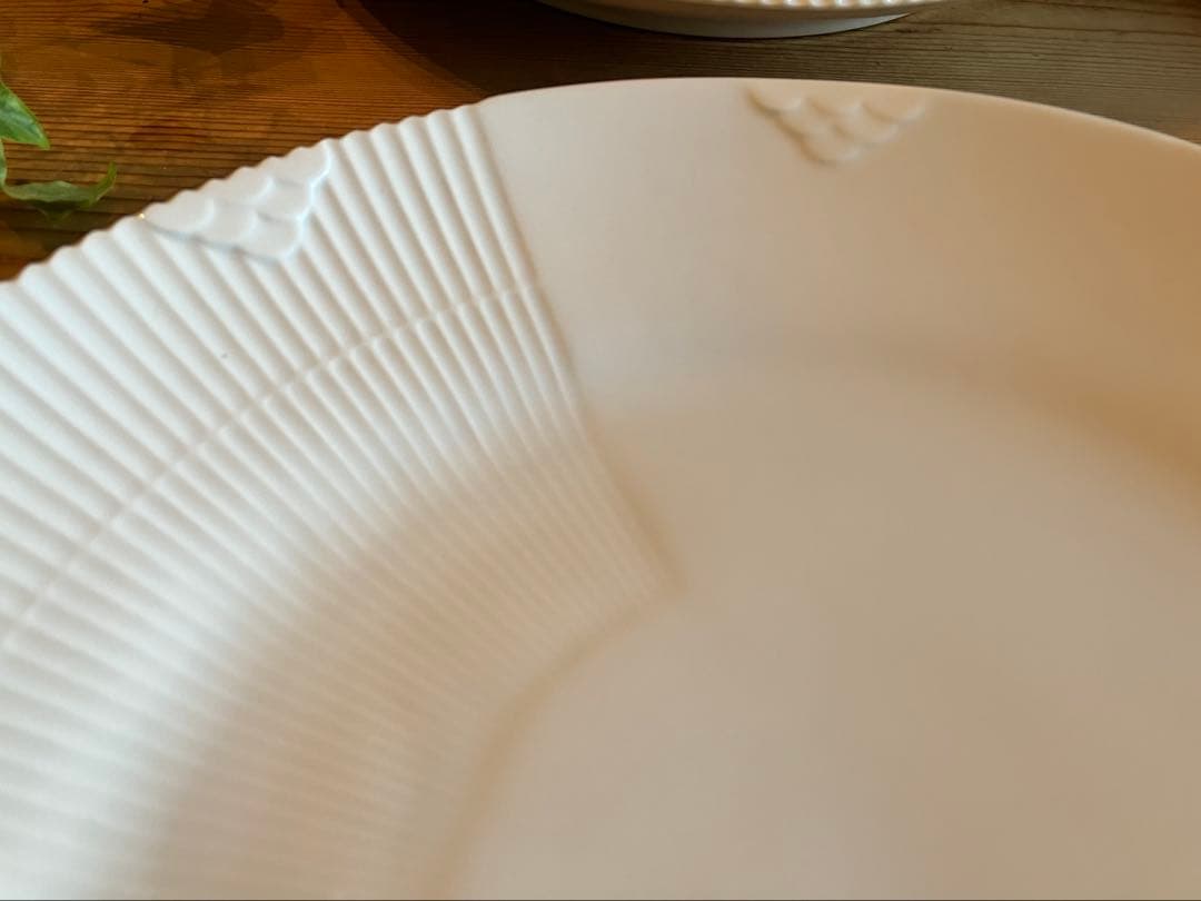 ロイヤルコペンハーゲン　ホワイトエレメンツ　29.5プレート×4