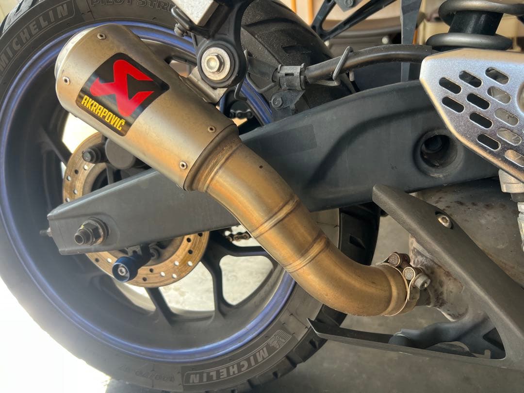 YZF-R25、MT-25 YZF-R3 MT-03 マフラー
