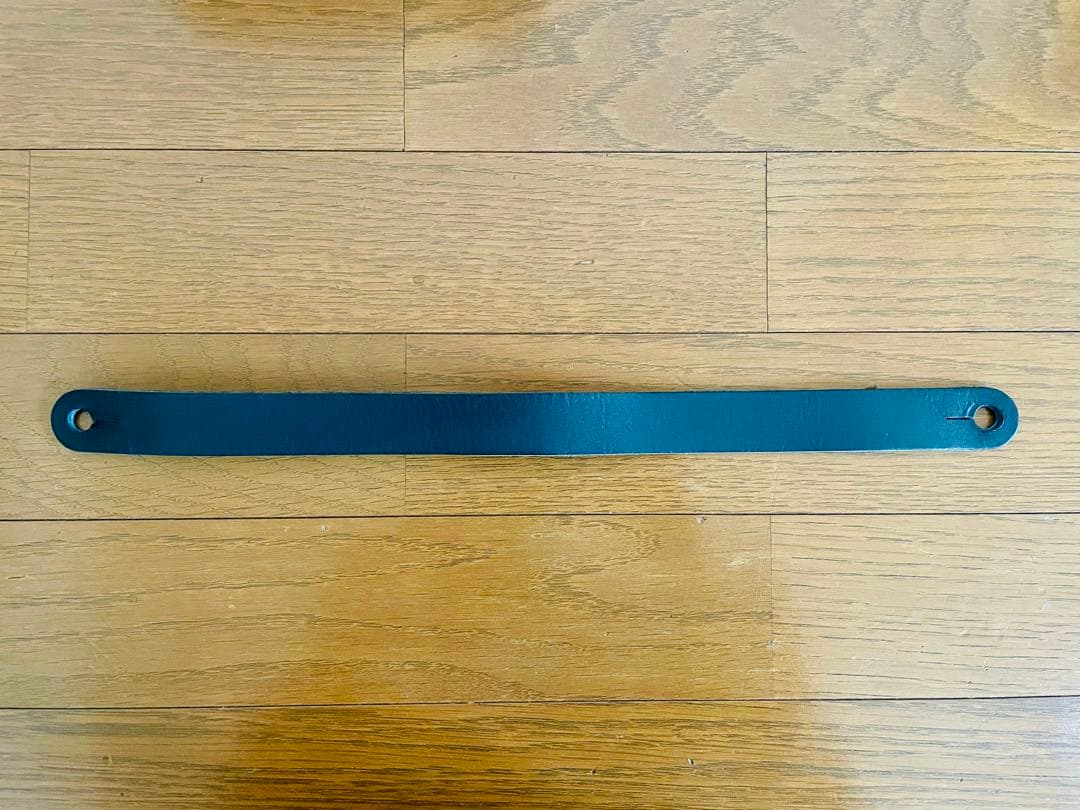 【ジャンク品】 Bang & Olufsen Beolit 20 スピーカー 黒