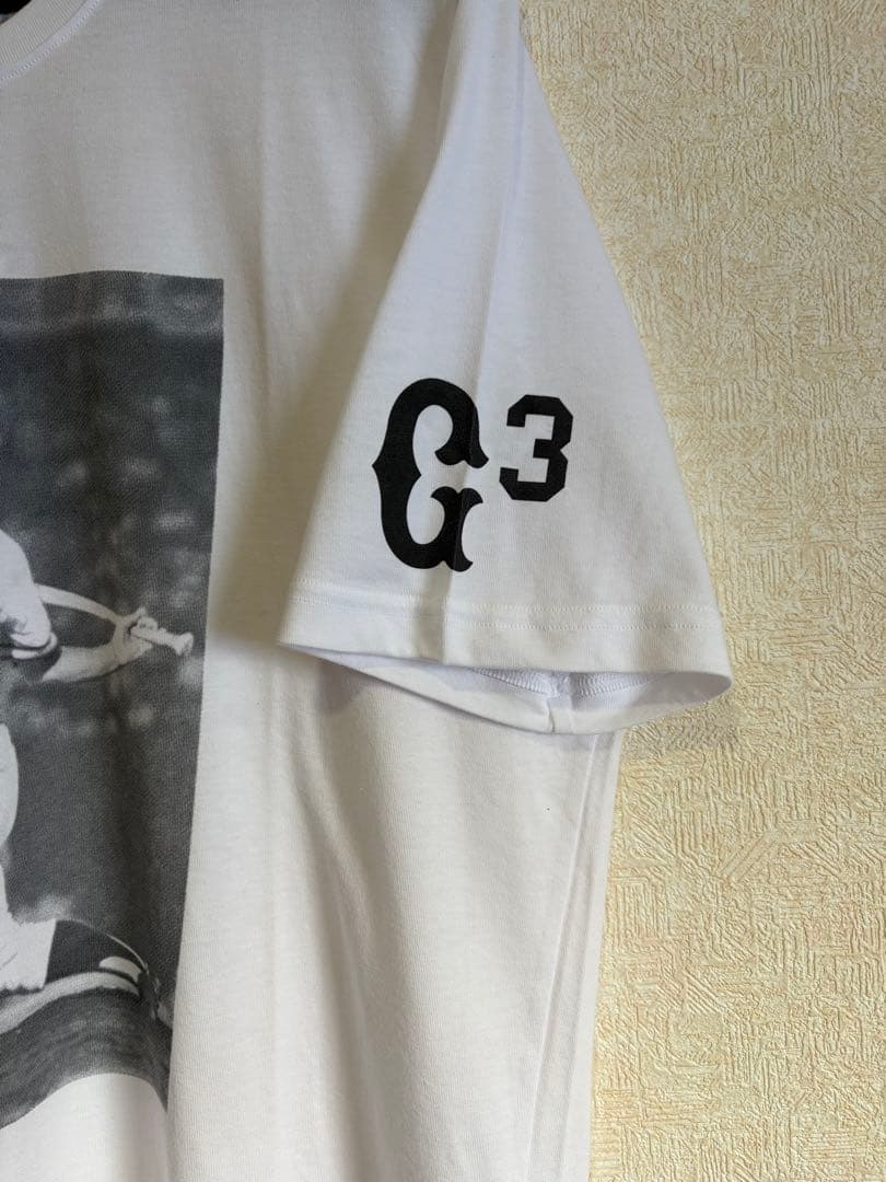 【非売品・直筆サイン】長嶋茂雄終身名誉監督 贈呈品 アンダーアーマー Tシャツ