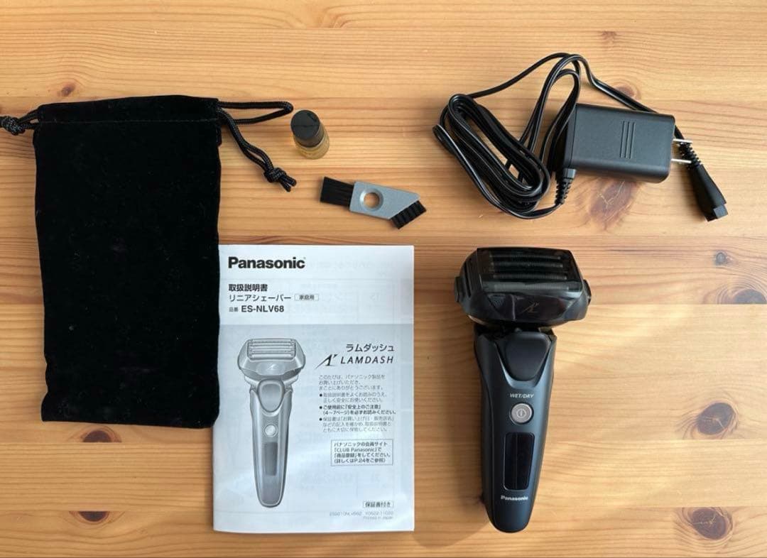 Panasonicメンズシェーバー ラムダッシュ5枚刃 ES-NLV68-K