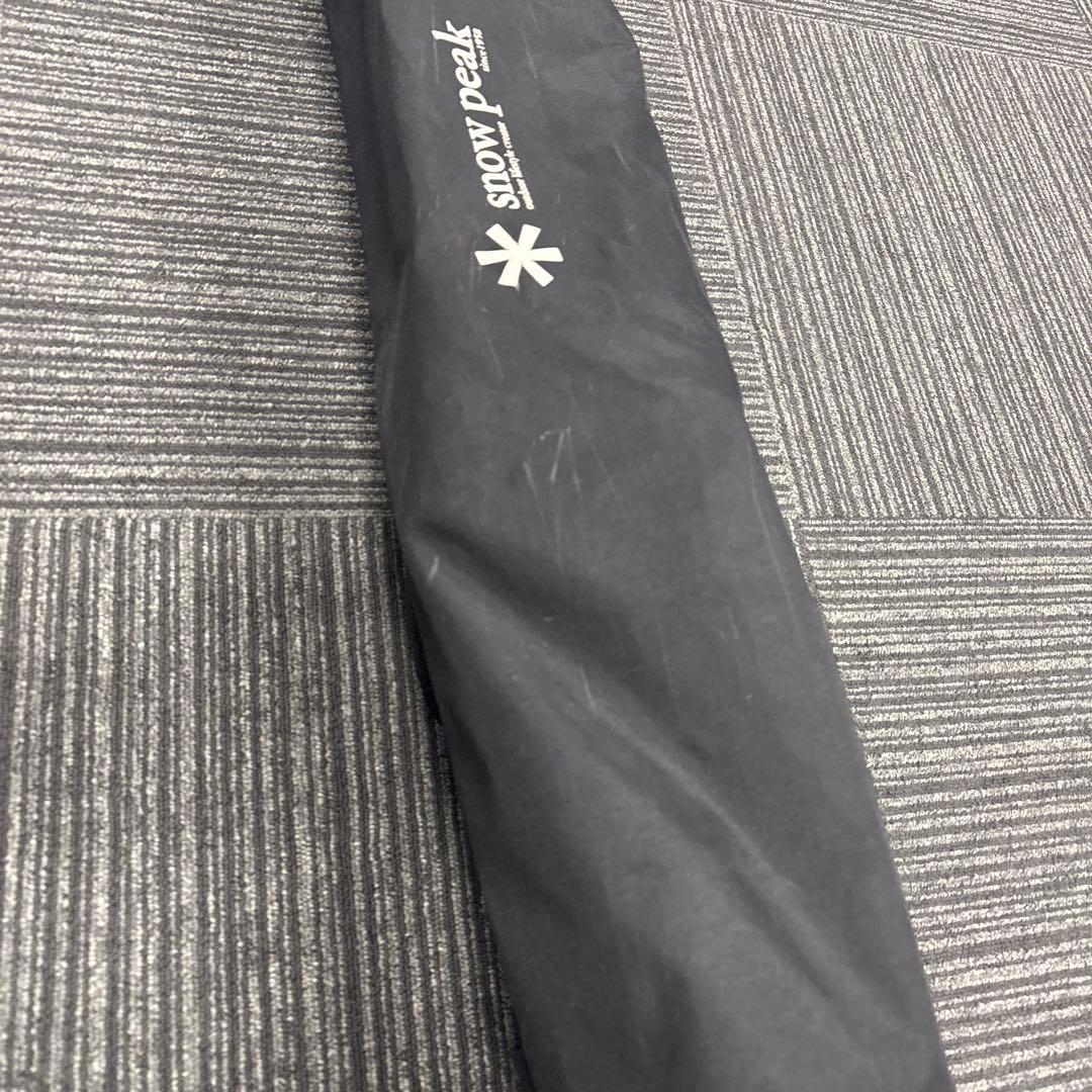 スノーピークのガーデンローチェア30 ブラック