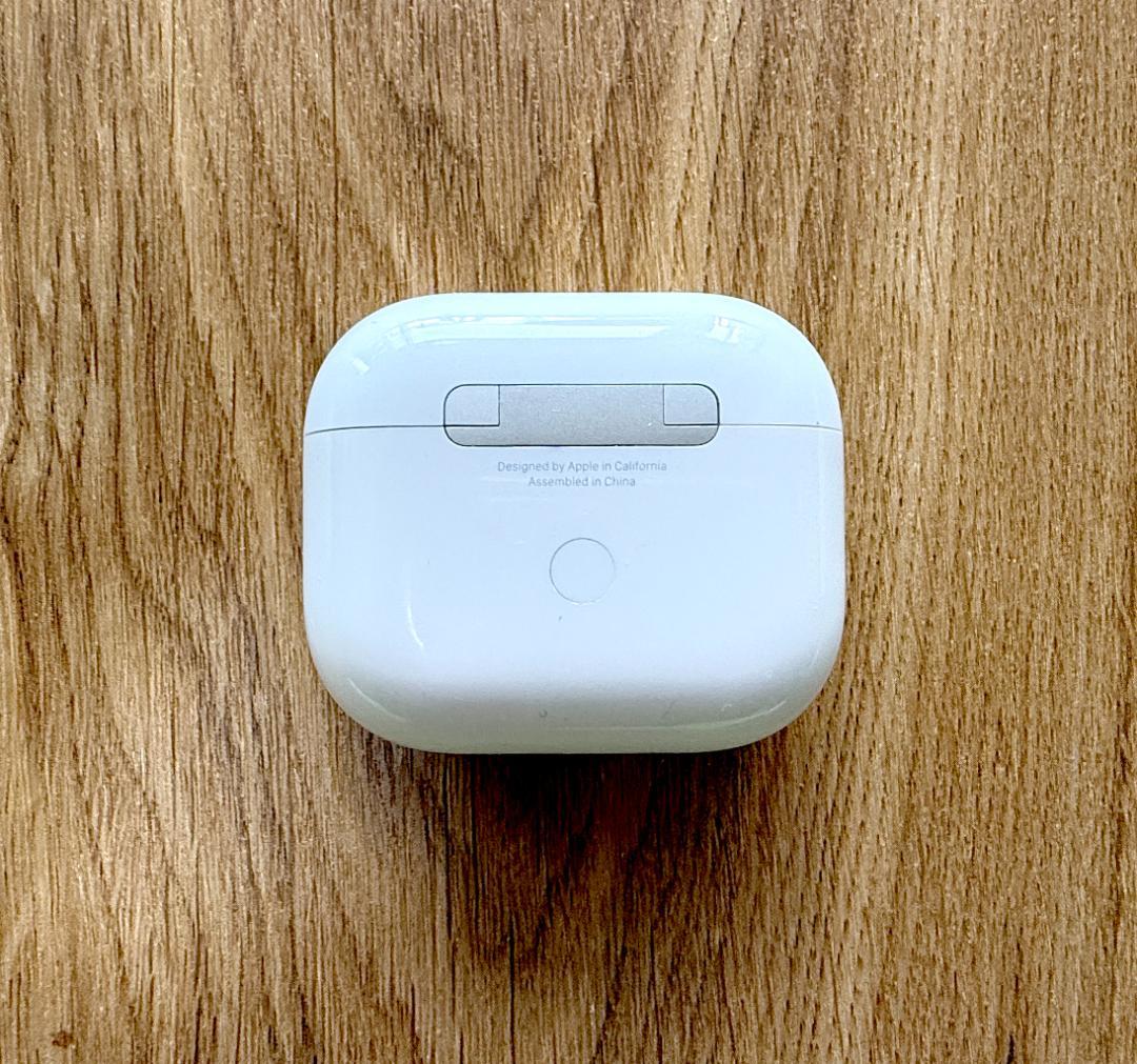 【箱有り】airpods(第3世代) 3rd generation 充電ケース付