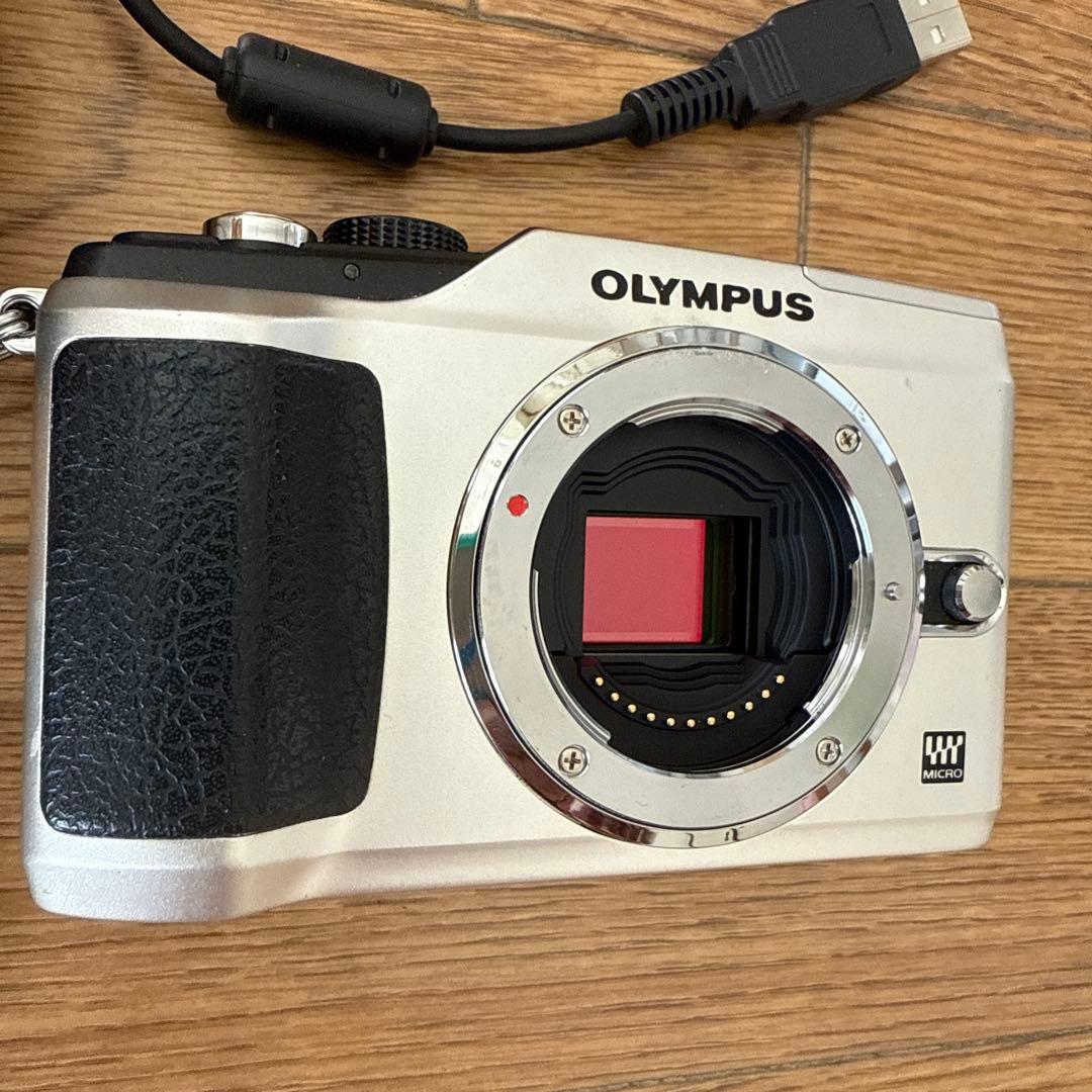 OLYMPUS E-PL2 ミラーレス一眼カメラ(ジャンク品)