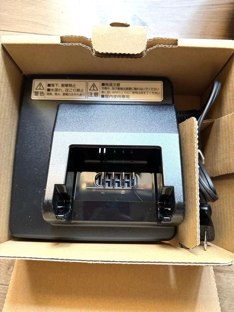 パナソニック　Panasonic 電動自転車　充電器　サドル　NKJ075Z