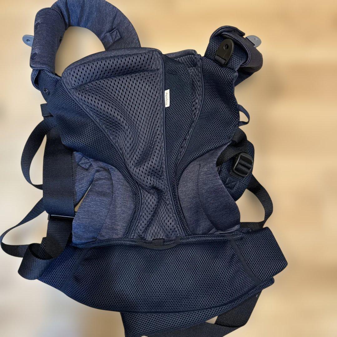 ほぼ新品　Aprica 抱っこ紐 コアラウルトラメッシュEX