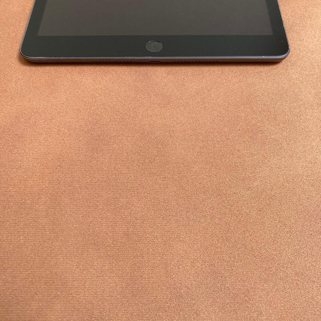 3455【早い者勝ち】iPad7 第7世代 32GB WIFIモデル☆