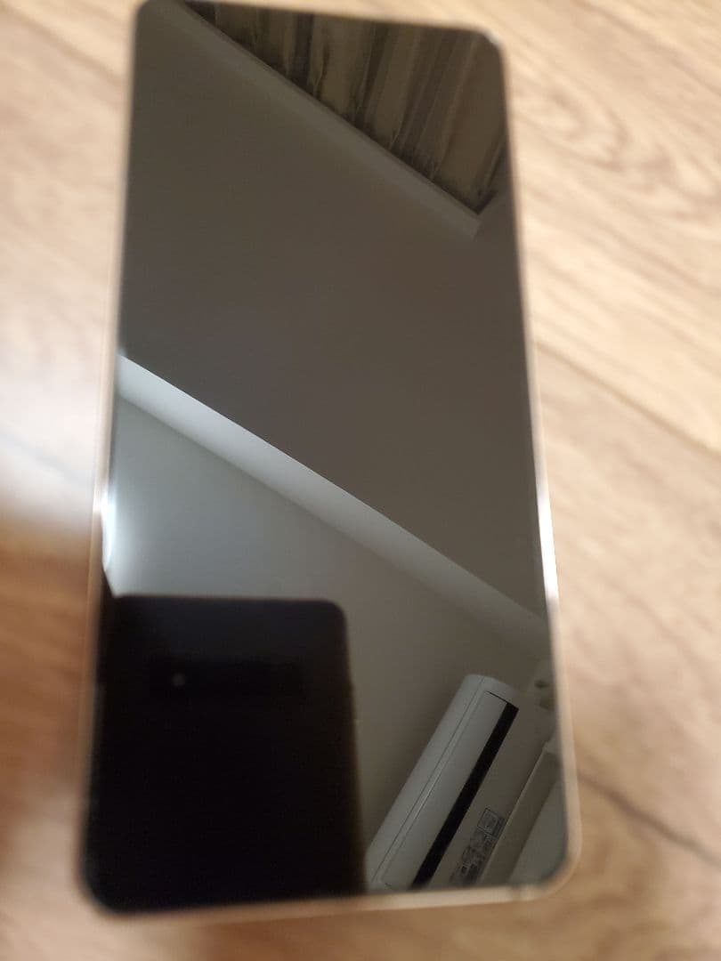 Samsung Galaxy S21 本体　SIMフリー