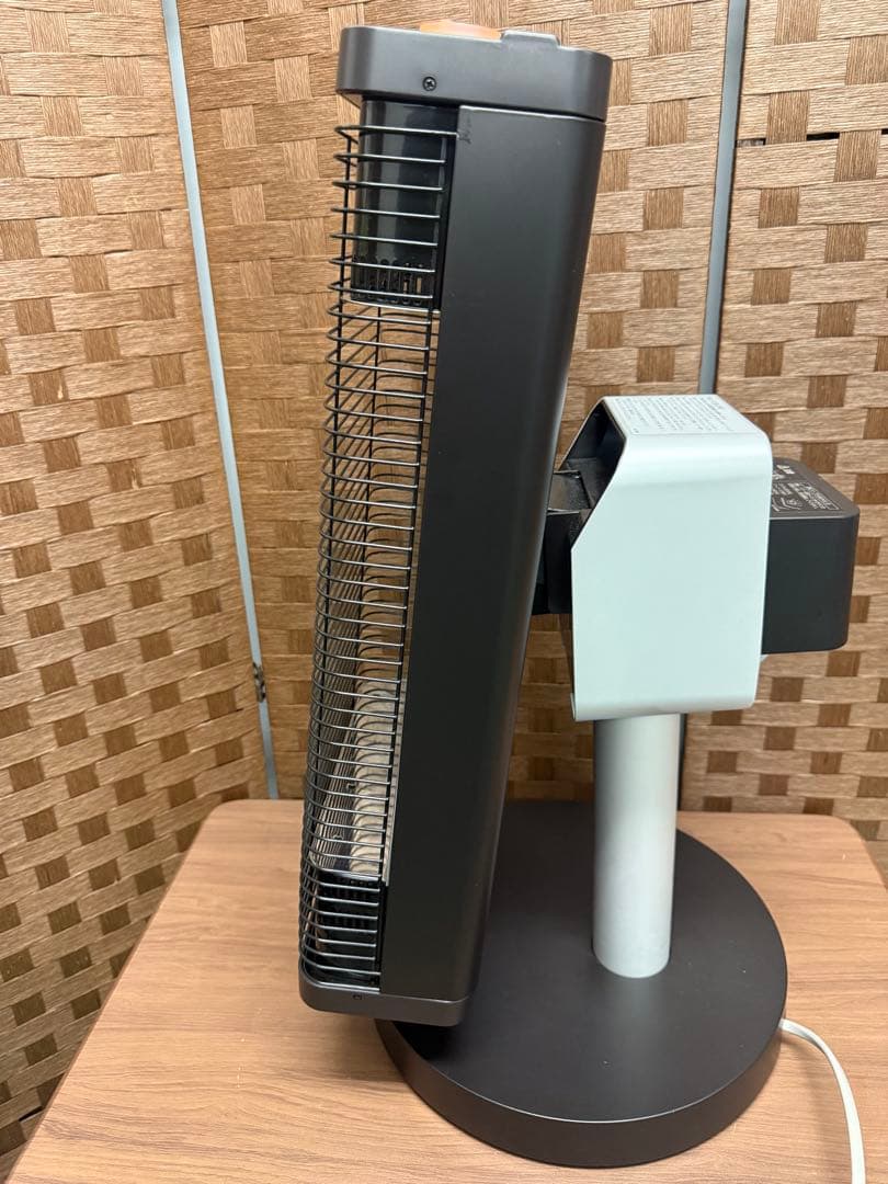 ダイキン 遠赤外線暖房機 セラムヒート ERFT11YS 2021年式