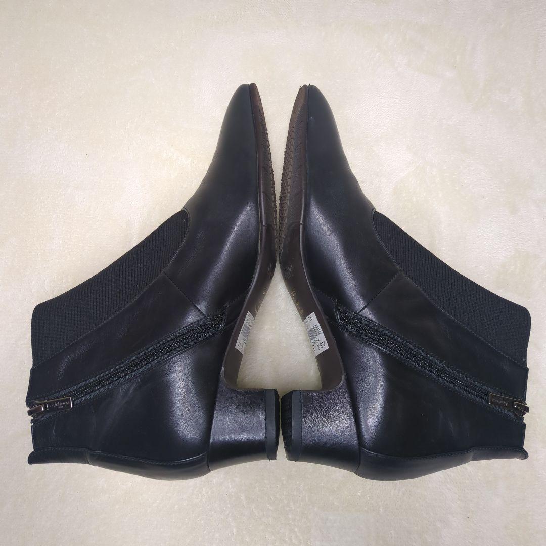 銀座ヨシノヤ【美品】24.5 外反母趾対応　レザー　ショートブーツ　サイドジップ