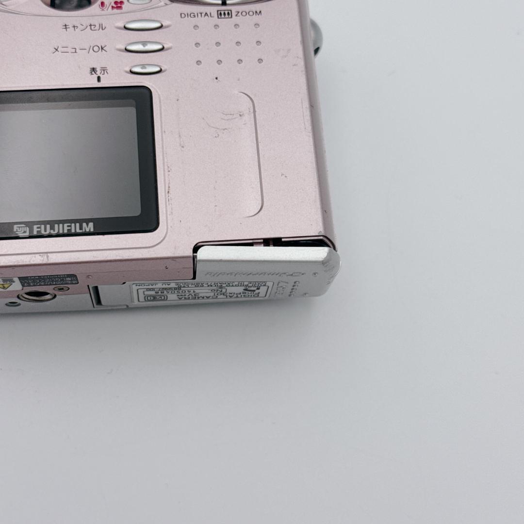 希少モデル✨FUJIFILM FinePix30i デジタルカメラ ピンク