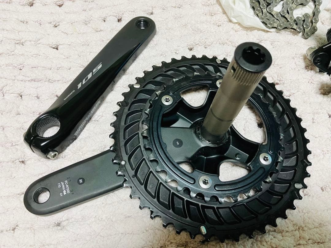 ネココネコ 美品‼️Shimano 105 グループセット R7000