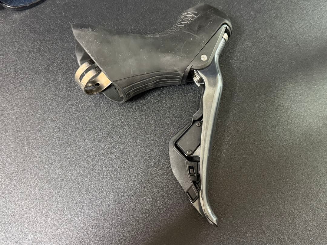 Shimano Ultegra 　STIレバー　ST-R8070-L(左)