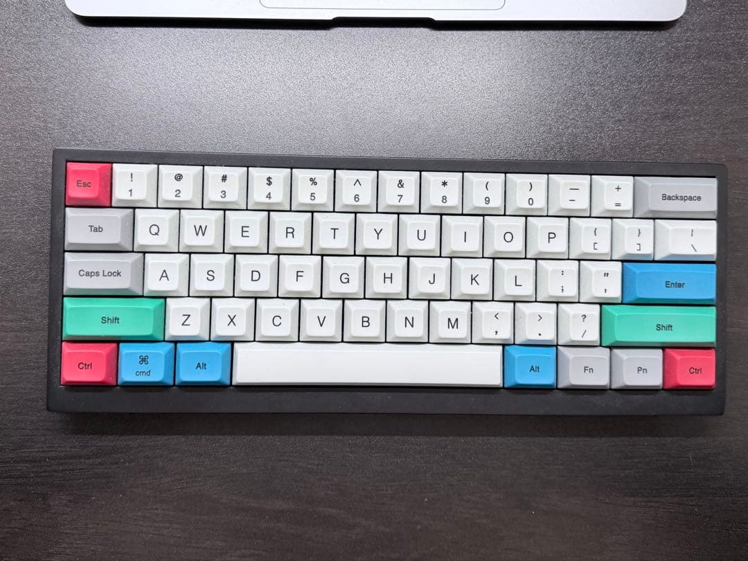 Tab60 ワイヤレスキーボード 60%レイアウト