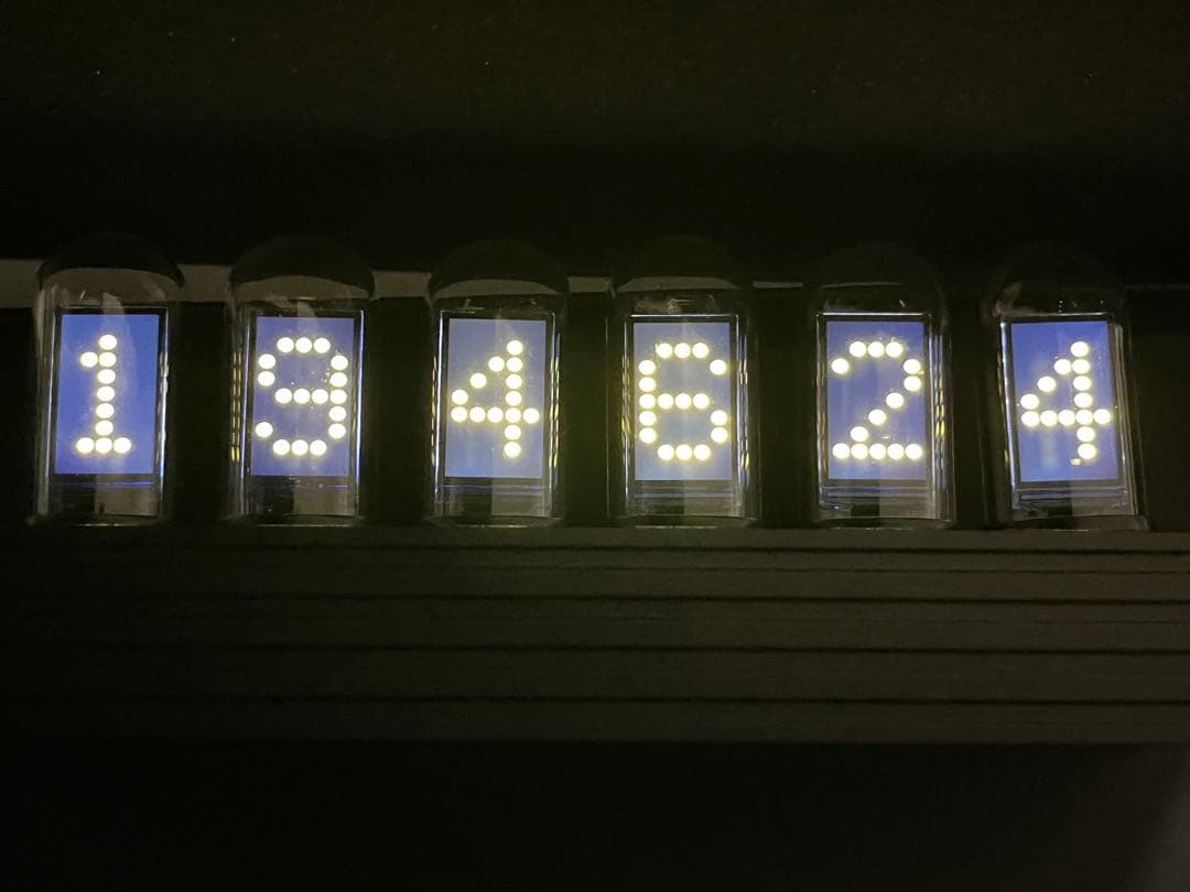 ギ*オ様 ニキシー管風デジタル時計 Elekstube IPS