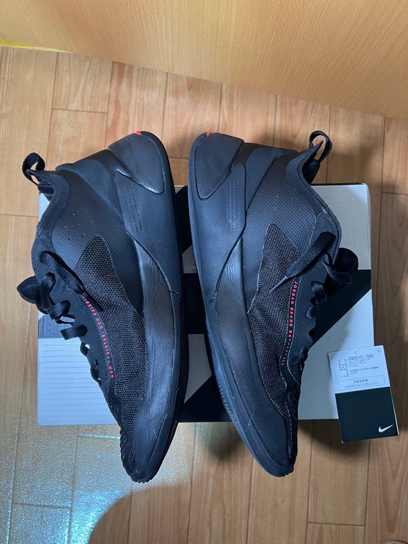 LUKA1 ルカ1 Jordan バスケットボールシューズ　バッシュ　ブラック赤