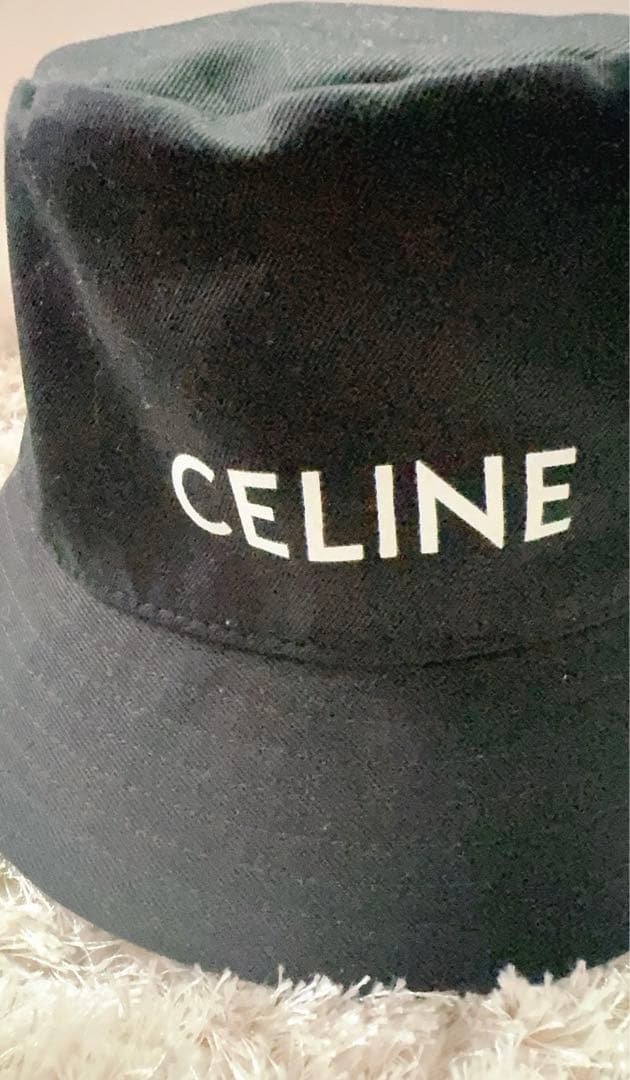 CELINE(セリーヌ)☆2度のみ使用の美品 バケットハット 黒 ブラック