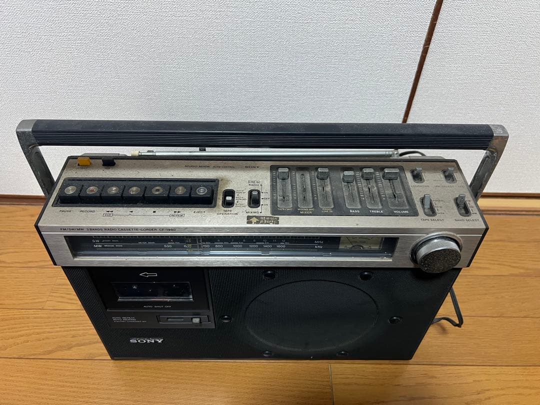 ロ*君様 SONY ラジオ・カセットプレーヤー