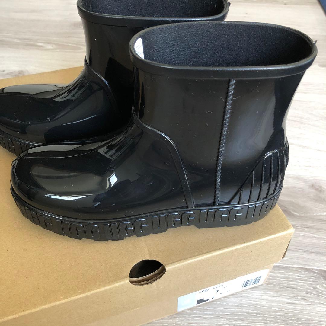 UGG ブーツ　ブラック　24㎝