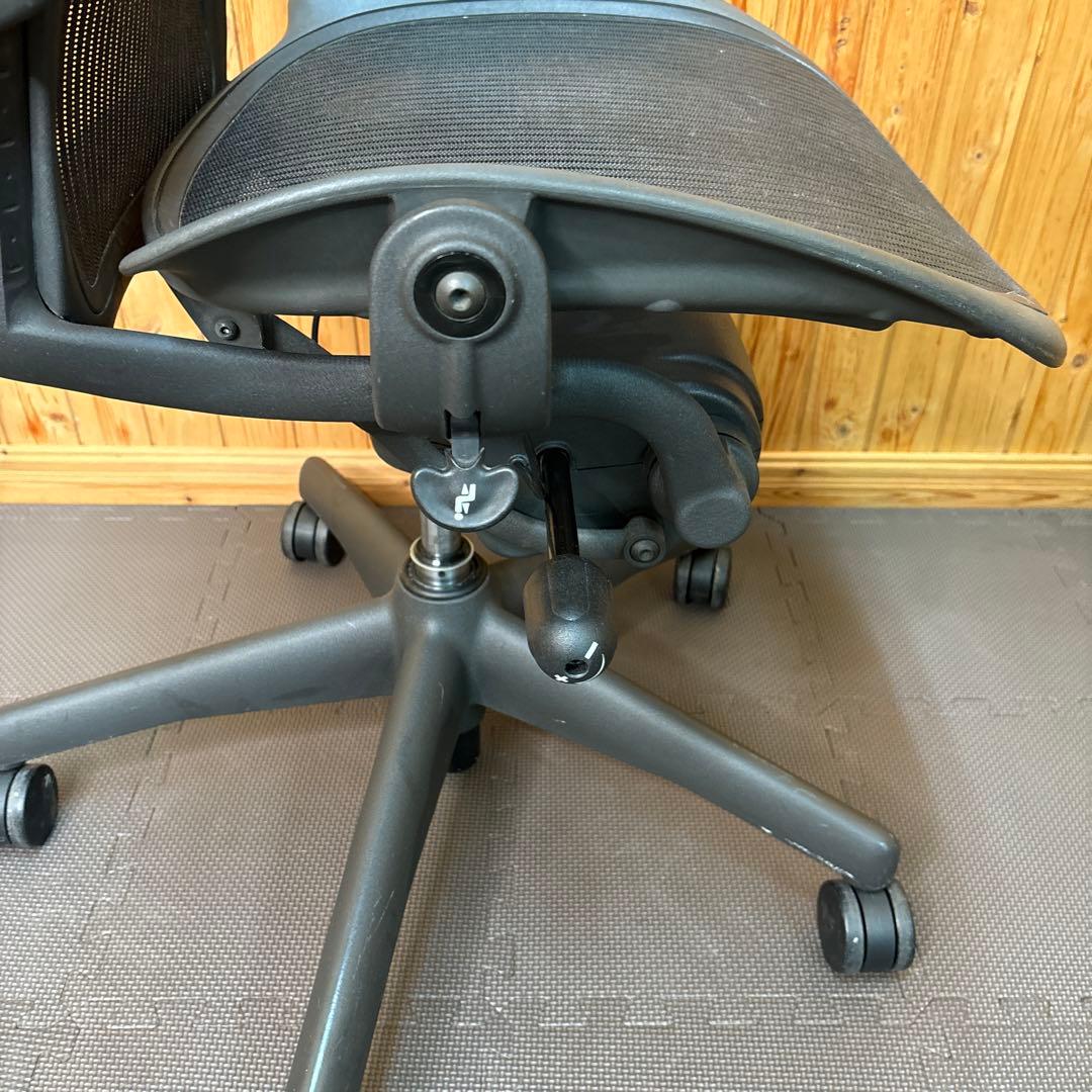 Herman Miller / ハーマンミラー アーロンチェア Bサイズ