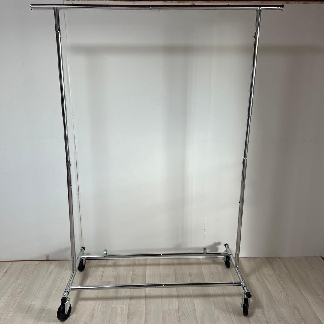 【地域限定送料込み】スチール　ラック　高さ143,5〜168cm 高さ調節可能