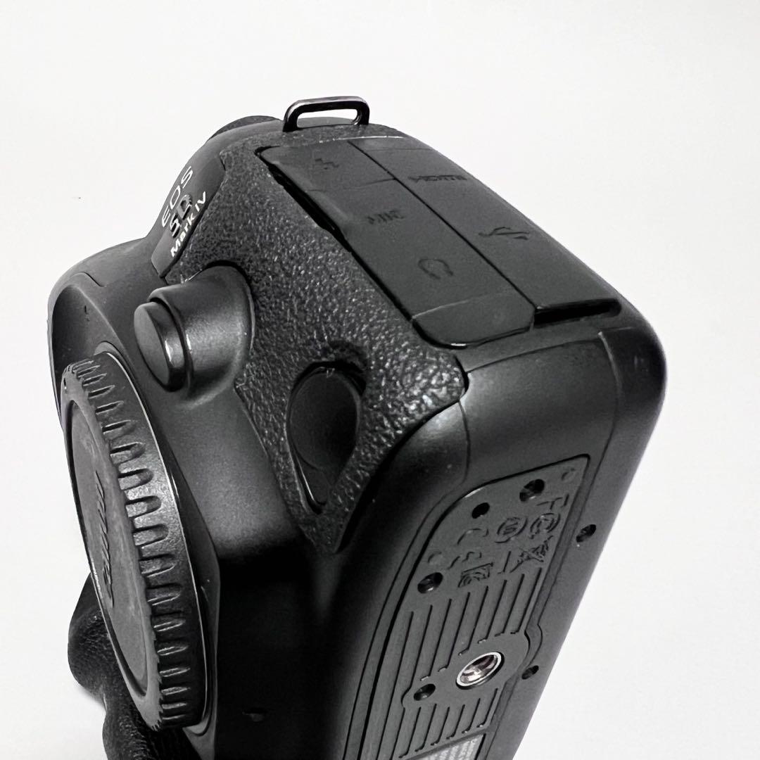 Canon EOS 5D Mark IV + バッテリーグリップ