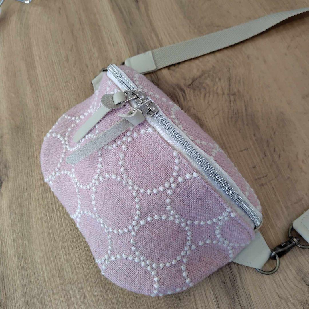 月*陽様 ミナペルホネン/tambourine タンバリンピンク/ボディーバッグ