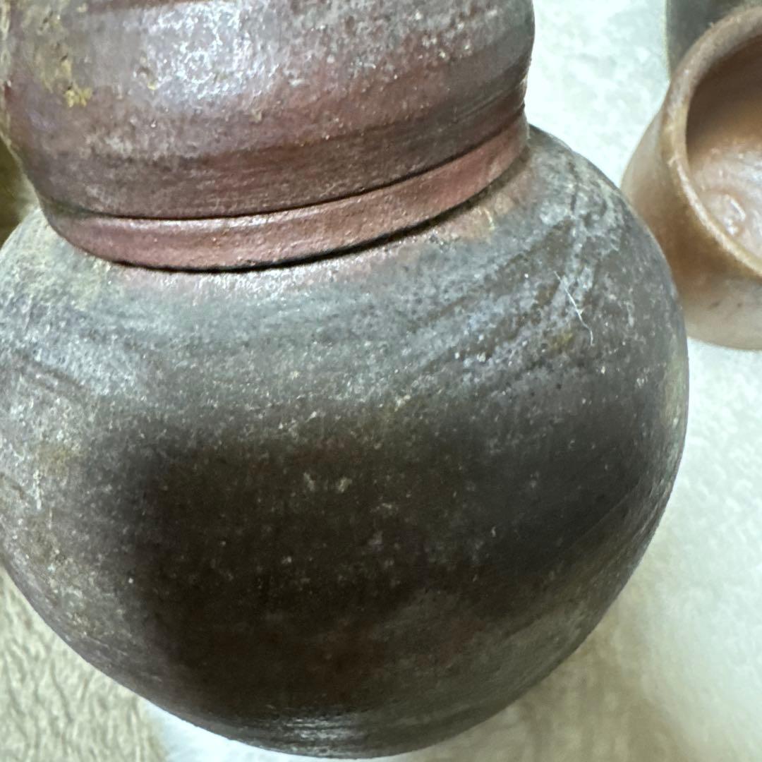 美品　備前焼　蓋付き壺　ぐい呑み2個　湯呑み1個　陶器4点セット