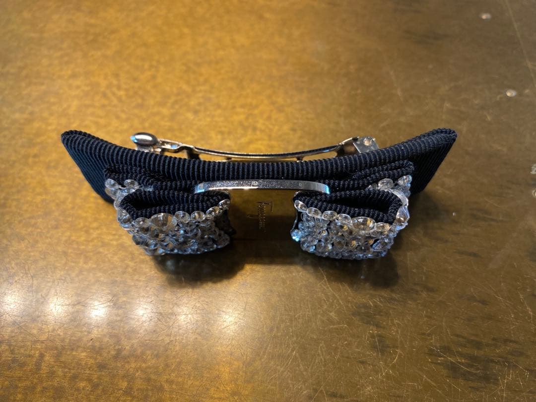 極美品 サルヴァトーレフェラガモ ヴァラリボン バレッタ