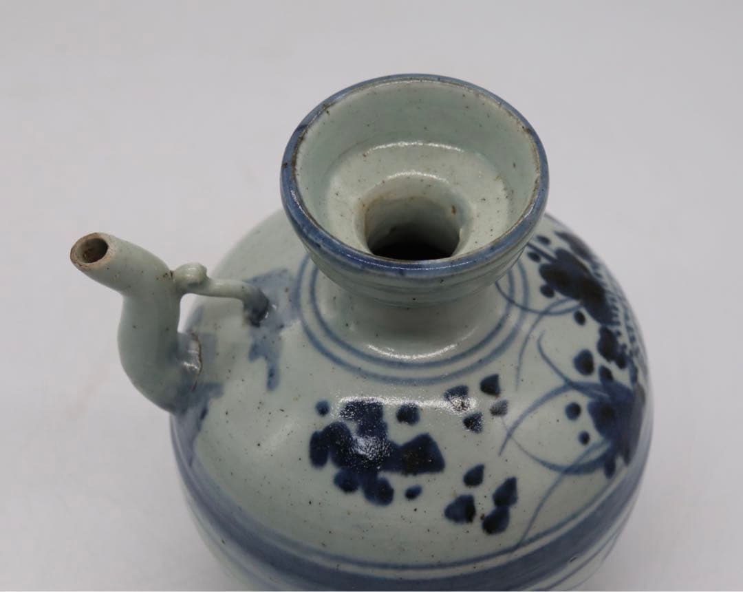 中国　明時代　青華軍持　共箱　送料込み0529