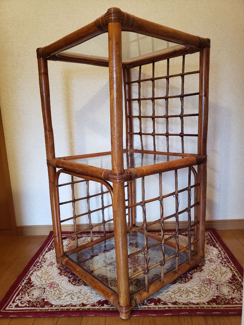 ラタン 藤 ガラス3段 棚 格子 飾り棚 収納 花台 入手困難 ヴィンテージ