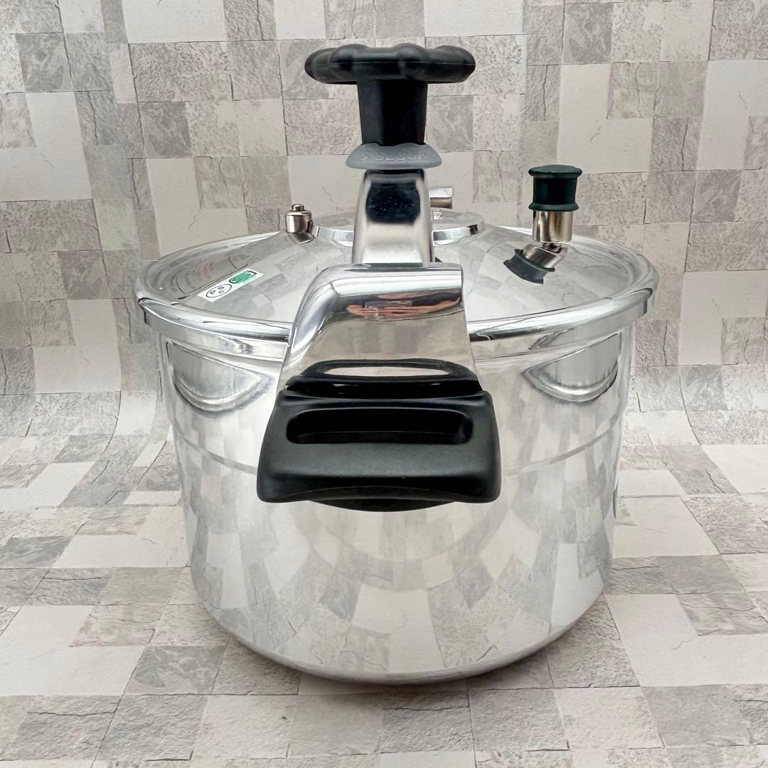 未使用‼︎ 圧力鍋　6L　ティファール　 両手　オーセンティック　セブ