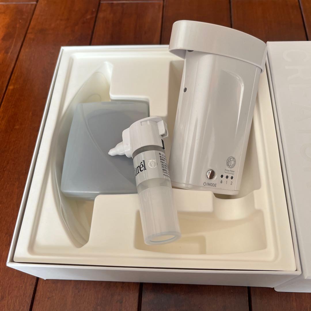 Kao Veil Creator 美顔器 ホワイト　カートリッジ付！