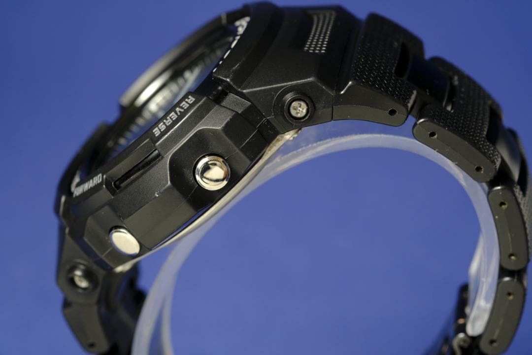 【良品】G-SHOCK AWG-M100SBC 電波ソーラー 黒系(206)