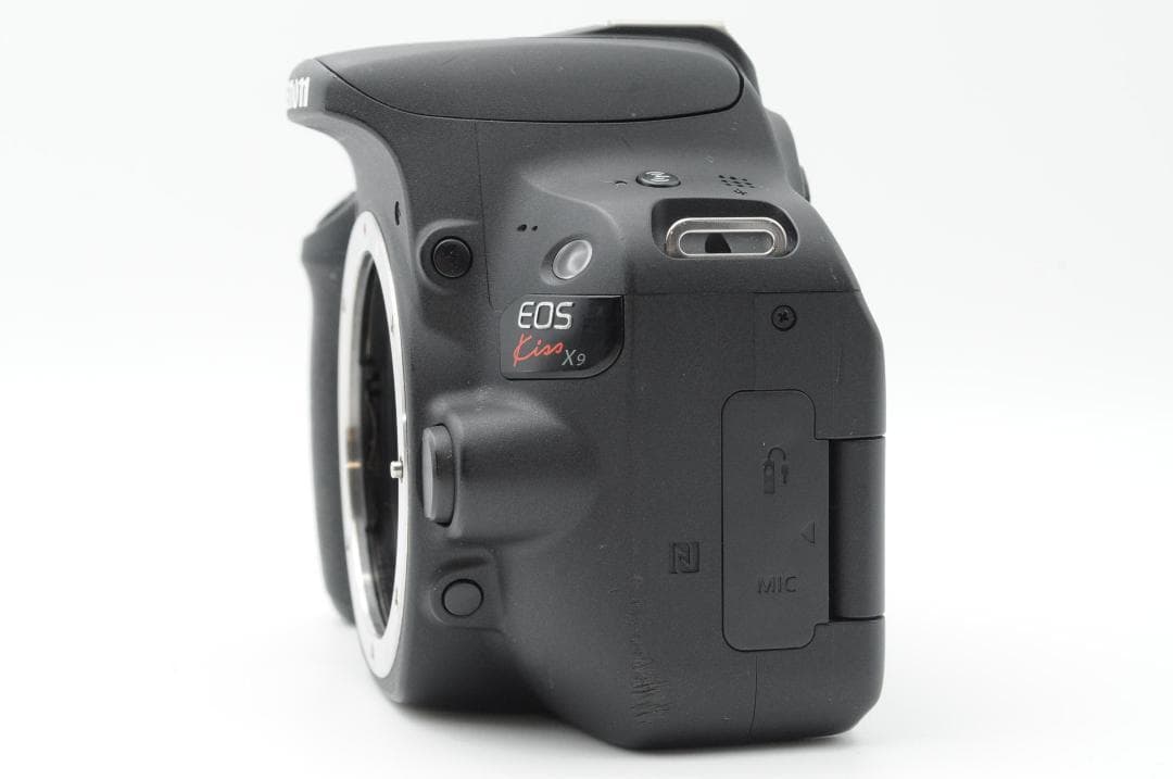 ☆新品級②☆新生活応援☆ Canon EOS Kiss x9 ダブルレンズ