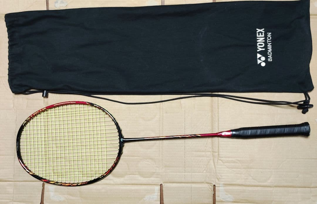YONEX ASTROX 99PRO　アストロクス99プロ 4UG5