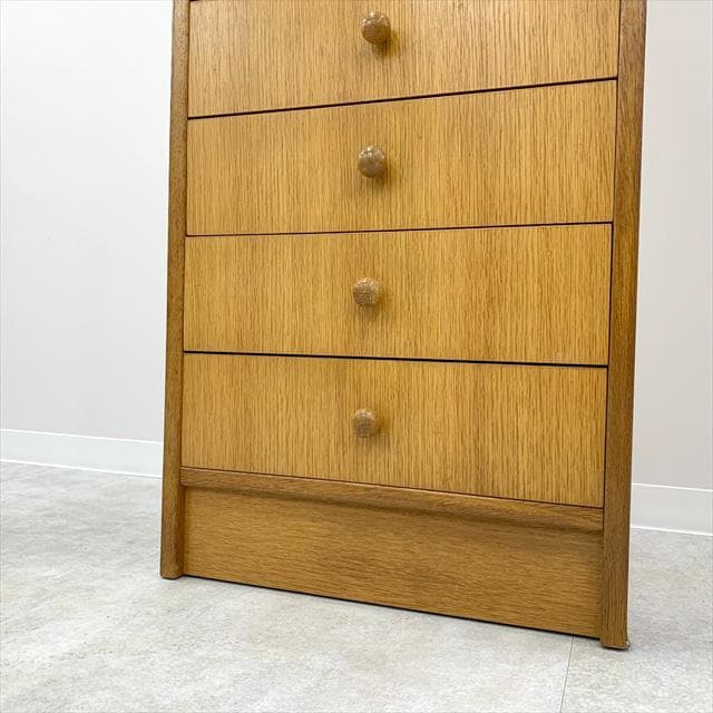 80'sヴィンテージオーク突板スリム食器棚（カップボード）