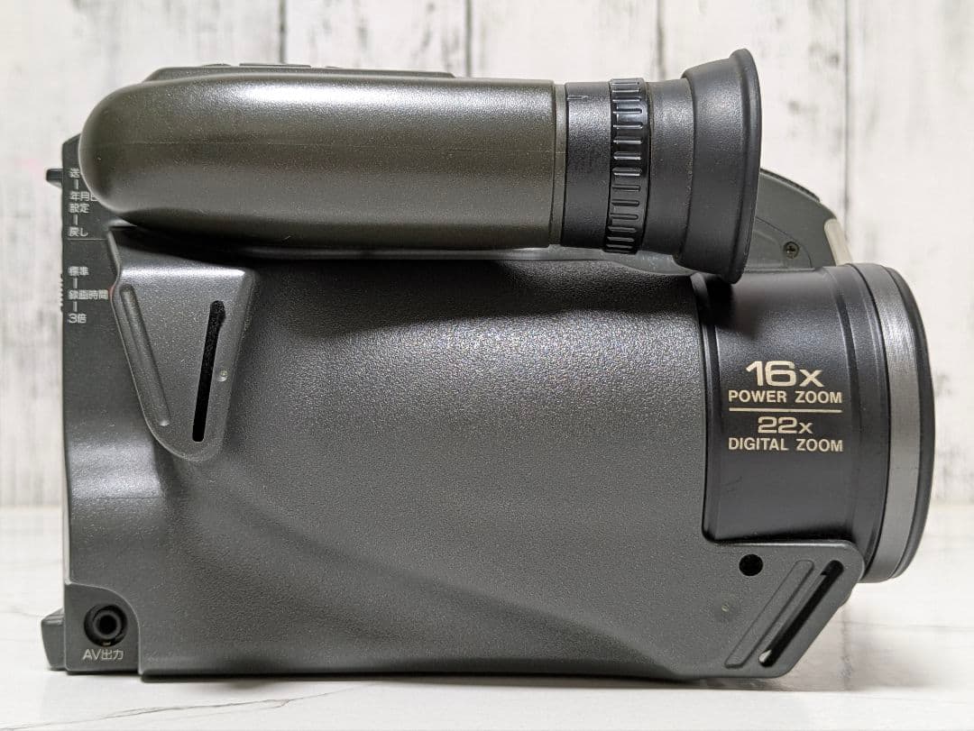 【希少】Panasonic　NV-AL30　VHS-C対応　液晶モニター付き