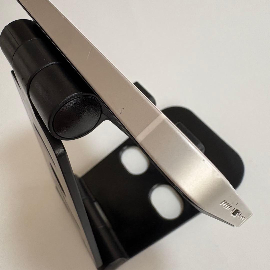 【上美品】iPhone 12 本体 128GB ホワイト SIMフリー